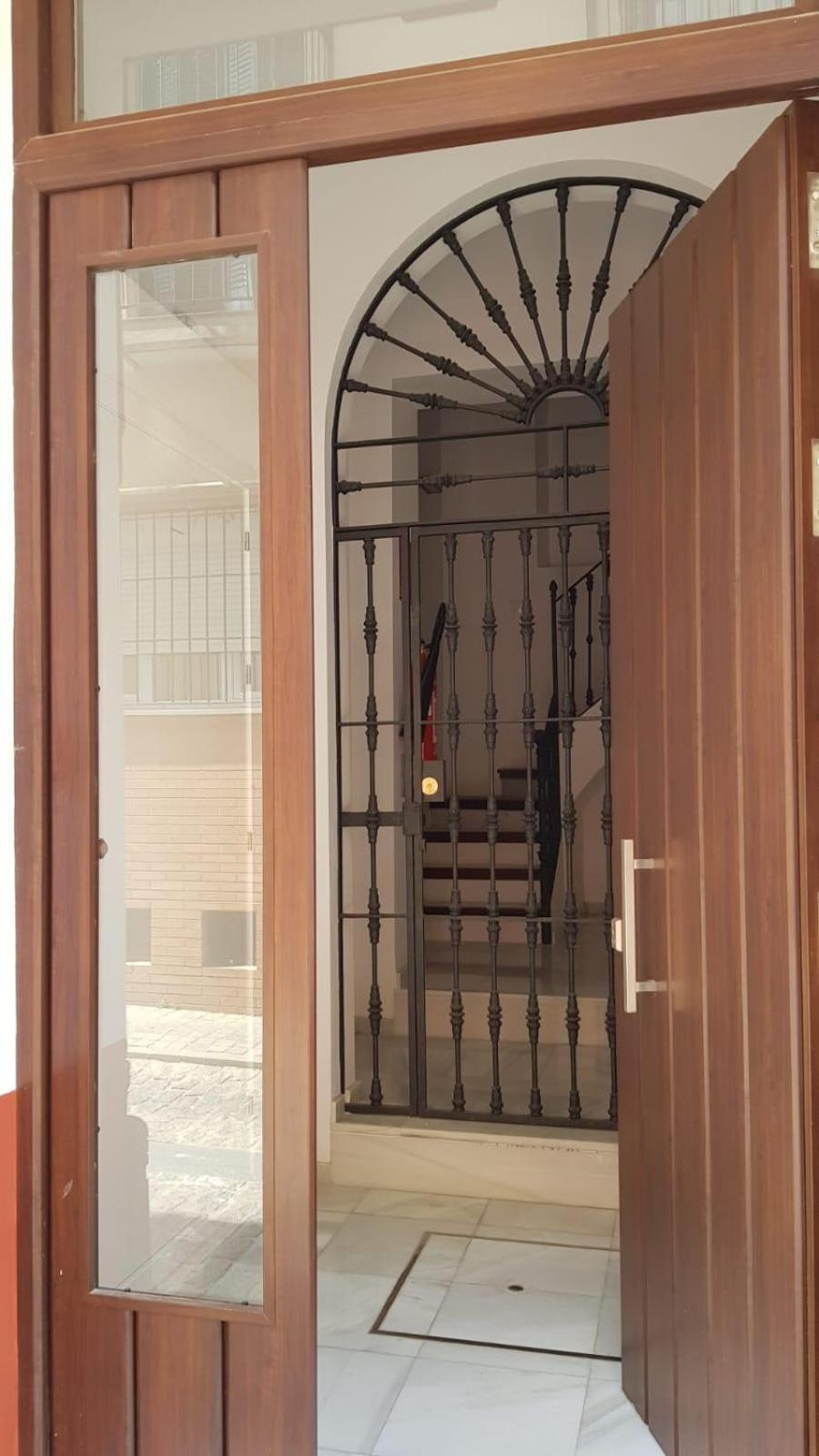 Apartamento San Bernardo - Kainga Homes Sevilha Exterior foto